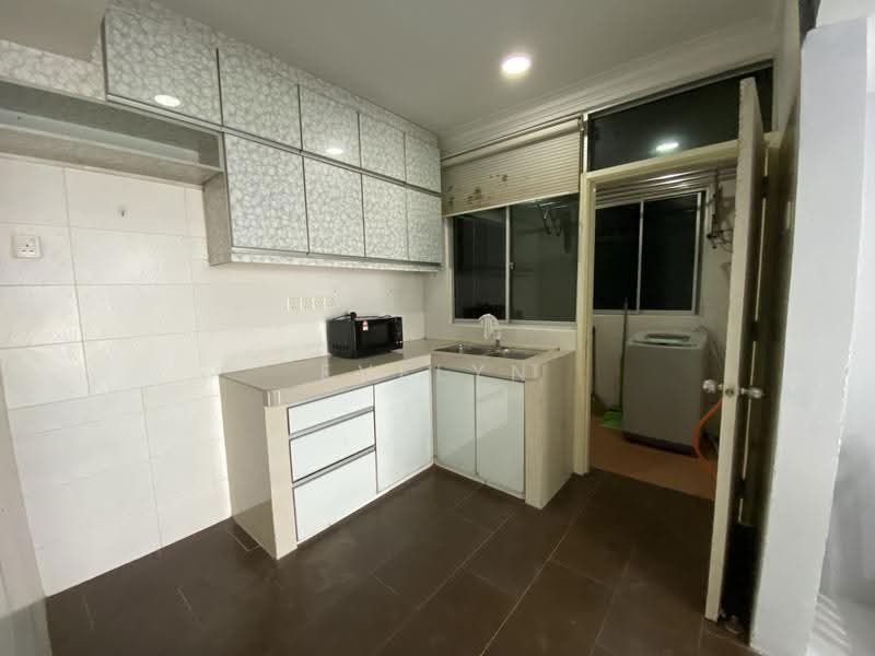 Kediaman Servis untuk Disewa di Rhythm Avenue - Evelyn Tan - Kitchen - PropertyGuru.com.my