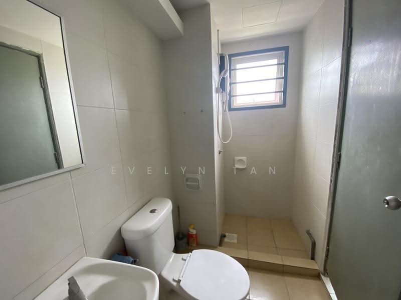 Kediaman Servis untuk Dijual di Main Place Residence - Evelyn Tan - PropertyGuru.com.my