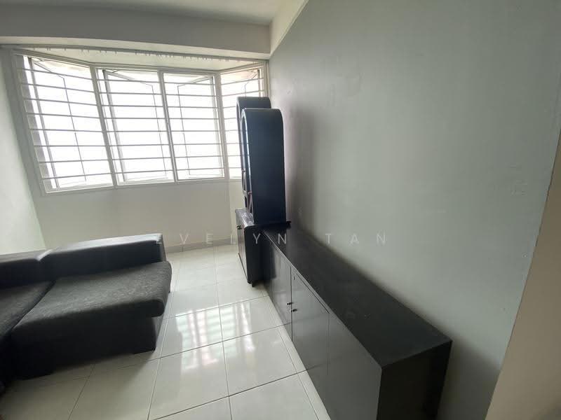 Kediaman Servis untuk Dijual di Main Place Residence - Evelyn Tan - PropertyGuru.com.my