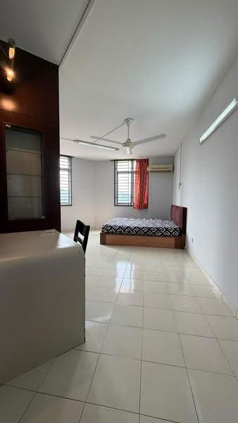 Condominium for Rent at Sri Impian Condominium - Joe Vivek - Bedroom - PropertyGuru.com.my
