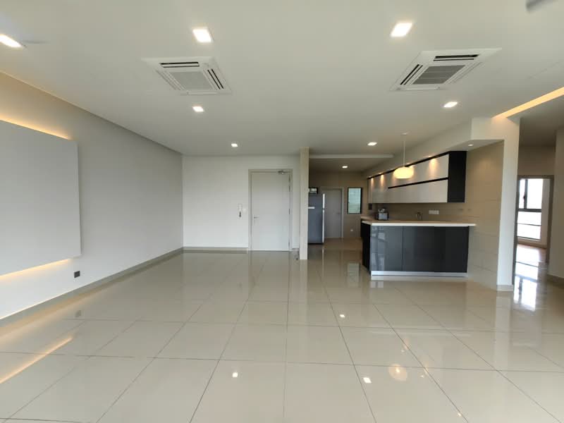 Condominium for Sale at KM1 East - Mak Oliver - Living Room - PropertyGuru.com.my