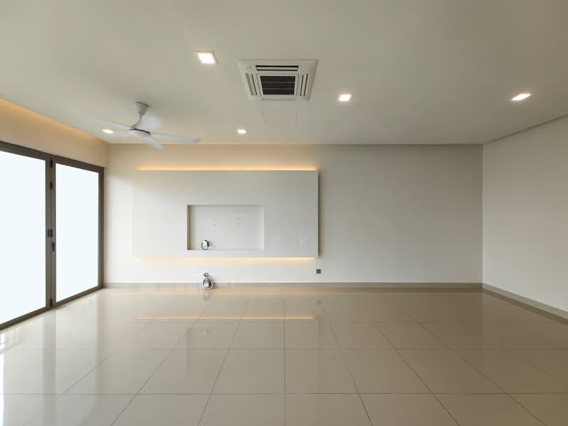 Condominium for Sale at KM1 East - Mak Oliver - Living Room - PropertyGuru.com.my