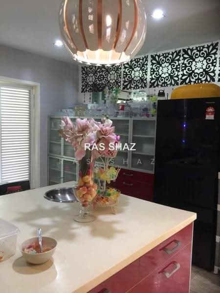 Rumah Banglo untuk Dijual di Furnished Designed Banglo Cantik (Shah Alam) - Ras Shaz - PropertyGuru.com.my