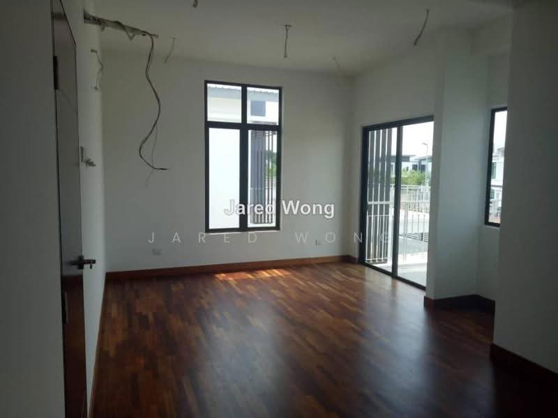 Rumah Berkembar untuk Dijual di Opus @ Lake Vicinity (Cyberjaya) - Jared Wong - PropertyGuru.com.my