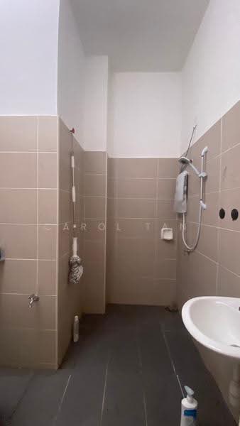 Rumah Berkembar untuk Dijual di Taman Kulai Besar (Kulai) - Carol Tan - PropertyGuru.com.my