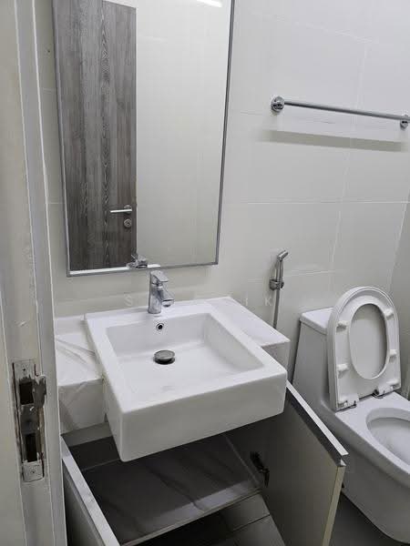 Kediaman Servis untuk Disewa di M Suites - Siew Fong Chik - Bathroom - PropertyGuru.com.my