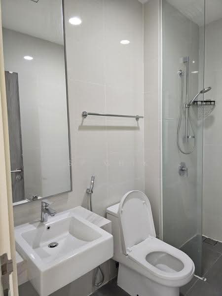 Kediaman Servis untuk Disewa di M Suites - Siew Fong Chik - Bathroom - PropertyGuru.com.my