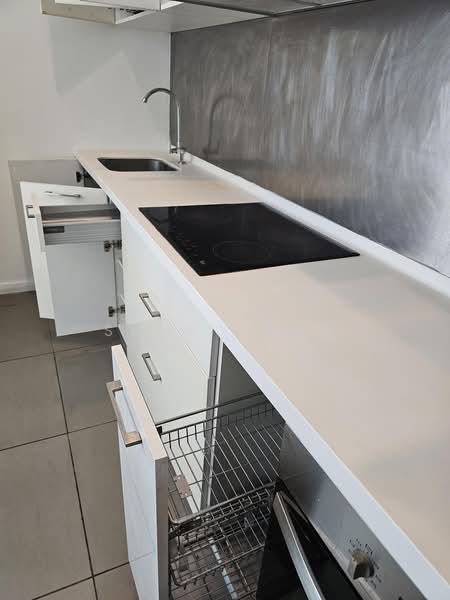 Servis Apartment untuk Disewa di M Suites - Siew Fong Chik - Kitchen - PropertyGuru.com.my