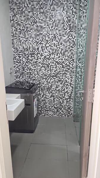 Service Residence for Rent at M Suites - Siew Fong Chik - Bathroom - PropertyGuru.com.my