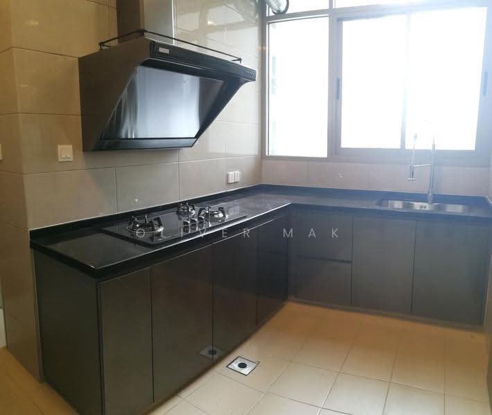 Condominium for Sale at KM1 East - Mak Oliver - Kitchen - PropertyGuru.com.my