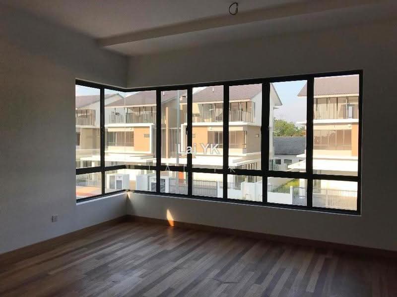 Rumah Berkembar untuk Dijual di Putra Heights (Subang Jaya) - Lai YK - PropertyGuru.com.my