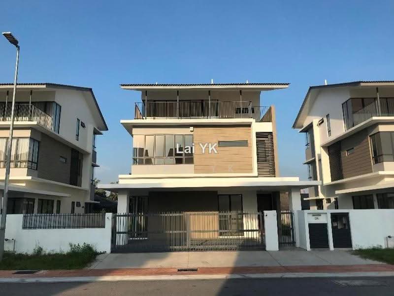 Rumah Berkembar untuk Dijual di Putra Heights (Subang Jaya) - Lai YK - PropertyGuru.com.my
