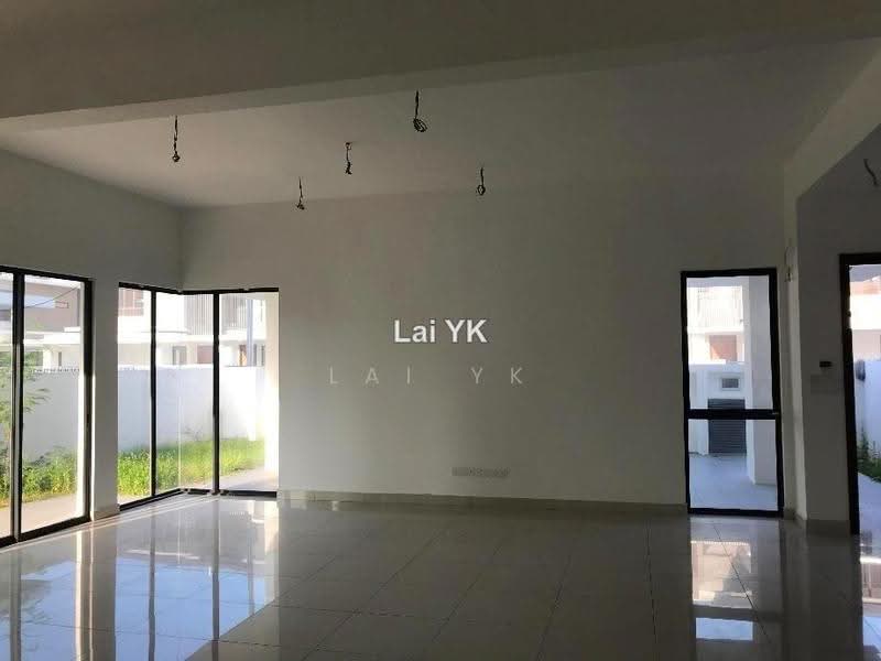 Rumah Berkembar untuk Dijual di Putra Heights (Subang Jaya) - Lai YK - PropertyGuru.com.my