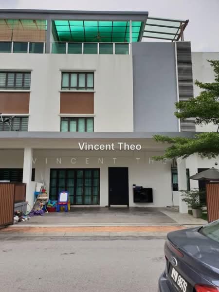 3.5-storey Terraced House for Sale in Ampang (Selangor) - Vincent Theo - PropertyGuru.com.my