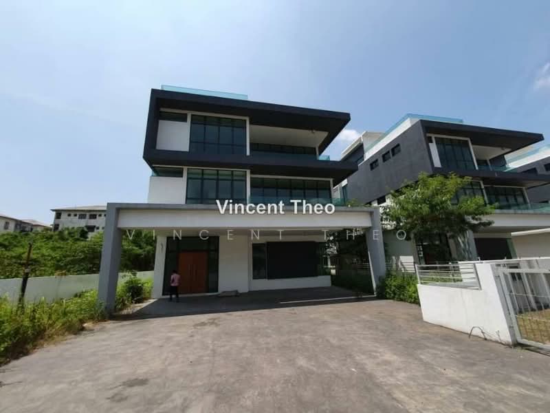 Bungalow for Sale in Lintang Pekan Baru (Klang) - Vincent Theo - PropertyGuru.com.my