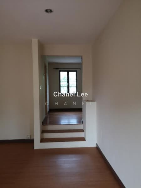 3-storey Terraced House for Sale in Valencia (Sungai Buloh) - Chanel Lee - PropertyGuru.com.my