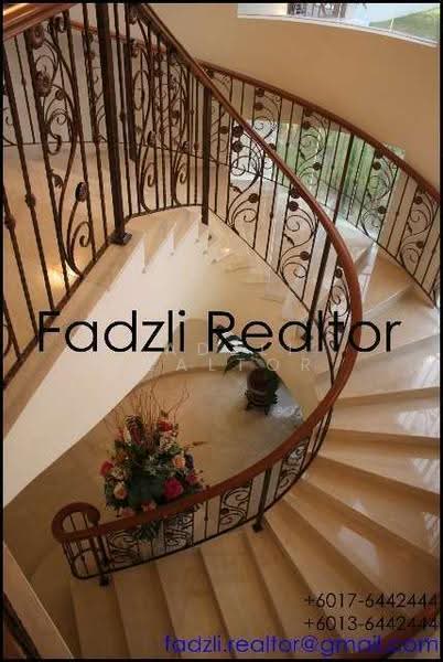 Bungalow House for Sale in BluWater Estate (Seri Kembangan) - Fadzli Realtor - PropertyGuru.com.my