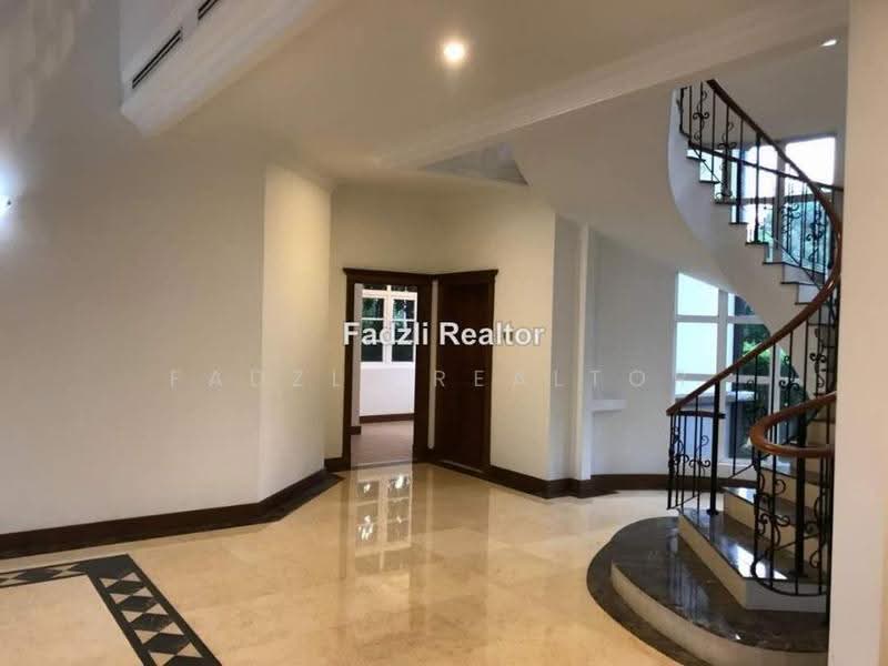 Bungalow House for Rent in Bluwater Estate Mines (Seri Kembangan) - Fadzli Realtor - PropertyGuru.com.my