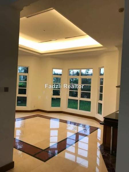 Bungalow House for Rent in Bluwater Estate Mines (Seri Kembangan) - Fadzli Realtor - PropertyGuru.com.my