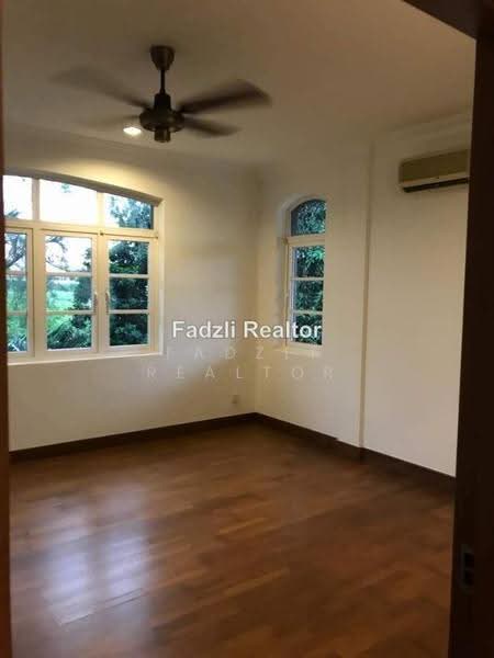 Bungalow House for Rent in Bluwater Estate Mines (Seri Kembangan) - Fadzli Realtor - PropertyGuru.com.my
