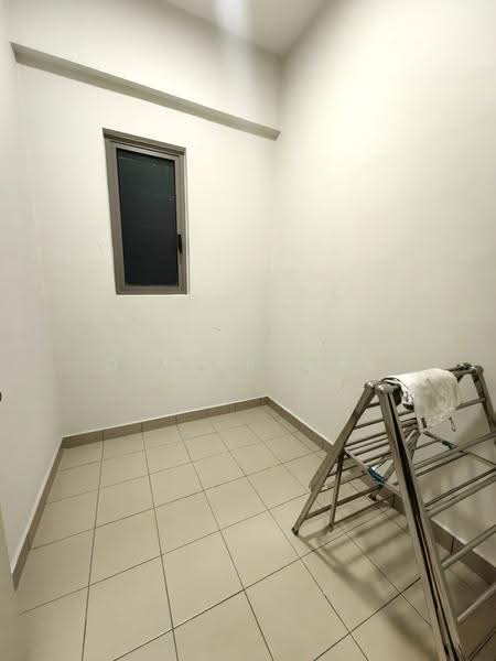 Condominium for Rent at KM1 East - Mak Oliver - Interior - PropertyGuru.com.my