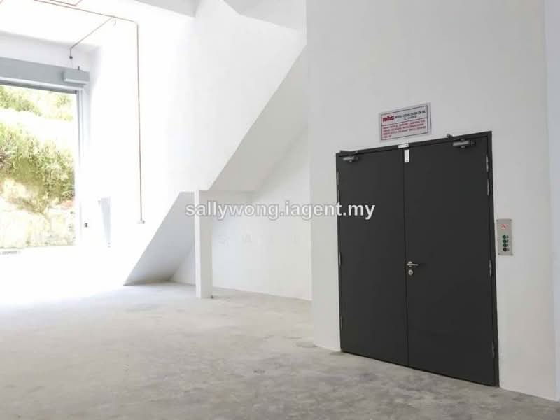Terrace Factory for Sale in Sungai Buloh (Selangor) - Sally Wong - PropertyGuru.com.my
