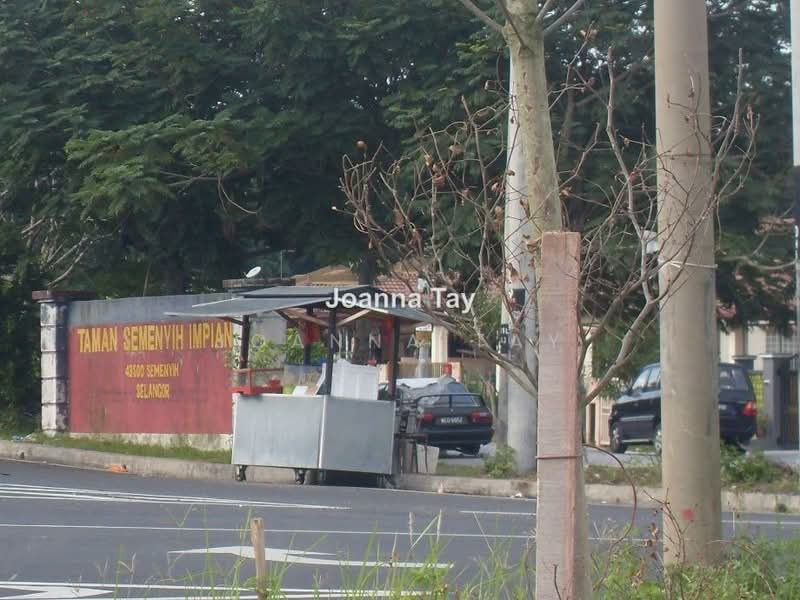 Kedai untuk Dijual di Kampung Sungai Lalang (Semenyih) - Joanna Tay - PropertyGuru.com.my