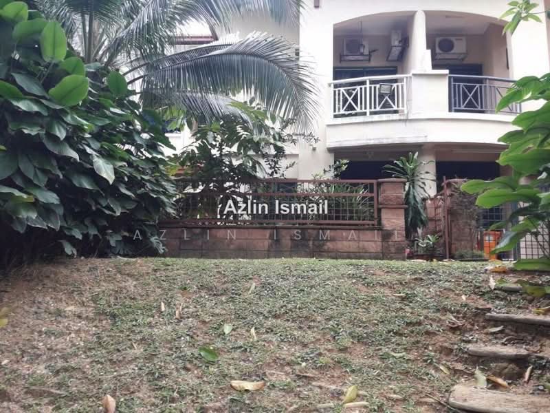 2-storey Terraced House for Sale in Bukit Jelutong (Shah Alam) - Azlin Ismail - PropertyGuru.com.my