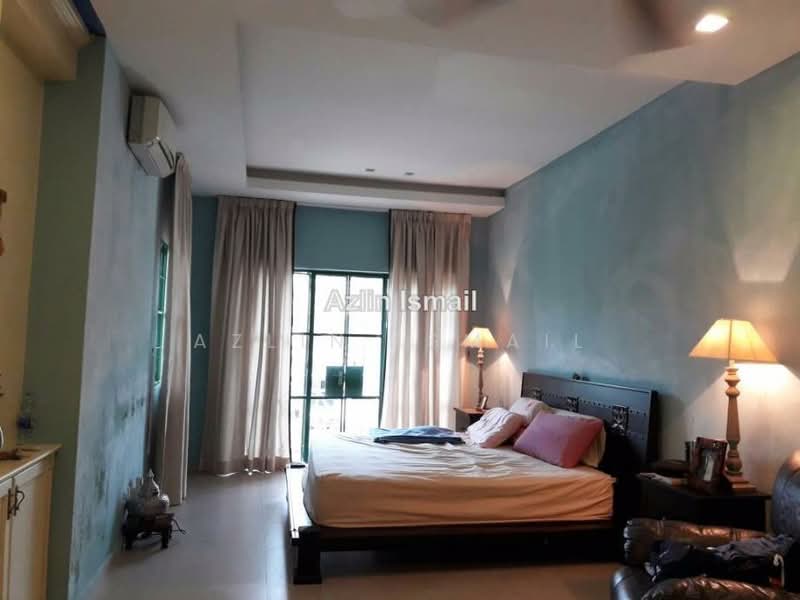 2-storey Terraced House for Sale in Bukit Jelutong (Shah Alam) - Azlin Ismail - PropertyGuru.com.my