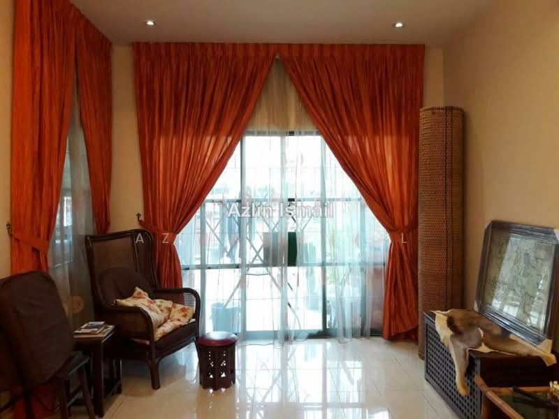 2-storey Terraced House for Sale in Bukit Jelutong (Shah Alam) - Azlin Ismail - PropertyGuru.com.my