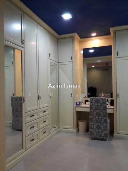 2-storey Terraced House for Sale in Bukit Jelutong (Shah Alam) - Azlin Ismail - PropertyGuru.com.my