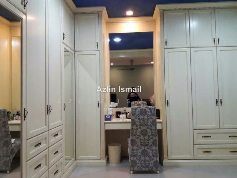 2-storey Terraced House for Sale in Bukit Jelutong (Shah Alam) - Azlin Ismail - PropertyGuru.com.my