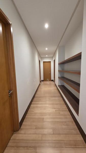 Service Residence for Rent at The Oval - Yvone Chong - Corridor - PropertyGuru.com.my