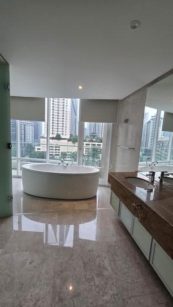 Service Residence for Rent at The Oval - Yvone Chong - Bathroom - PropertyGuru.com.my