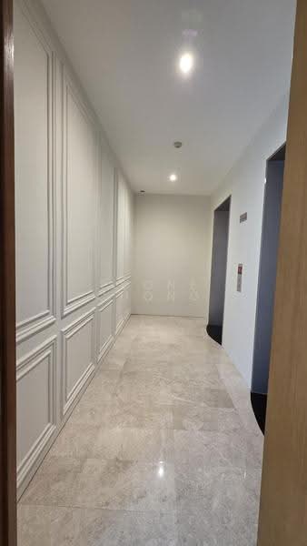 Service Residence for Rent at The Oval - Yvone Chong - Corridor - PropertyGuru.com.my