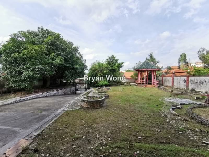 Bungalow House for Sale in Section 17/13a, Jalan 17/13a (Petaling Jaya) - Bryan Wong - PropertyGuru.com.my