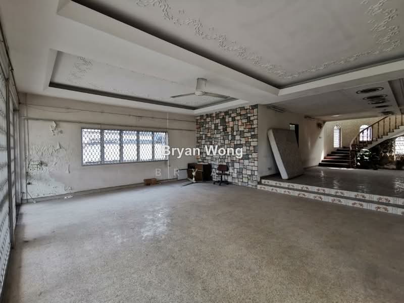 Bungalow House for Sale in Section 17/13a, Jalan 17/13a (Petaling Jaya) - Bryan Wong - PropertyGuru.com.my