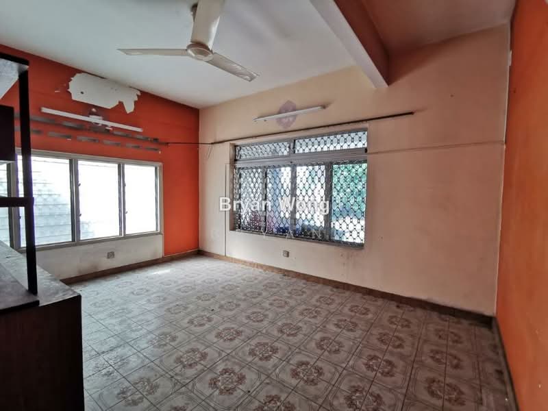 Bungalow House for Sale in Section 17/13a, Jalan 17/13a (Petaling Jaya) - Bryan Wong - PropertyGuru.com.my