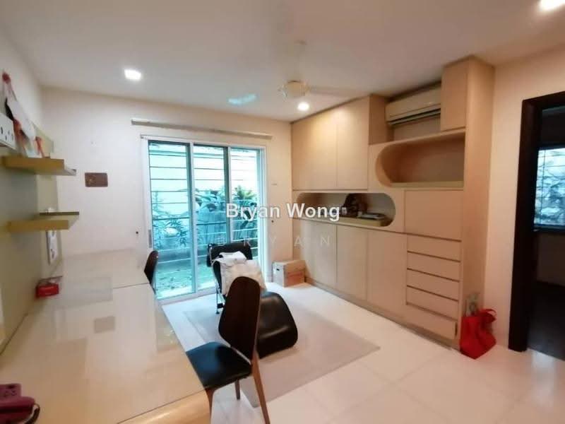 Rumah Berkembar untuk Dijual di Damansara Jaya (Petaling Jaya) - Bryan Wong - PropertyGuru.com.my