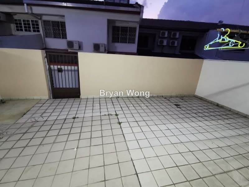 2-storey Terraced House for Sale in Damansara Jaya (Petaling Jaya) - Bryan Wong - PropertyGuru.com.my