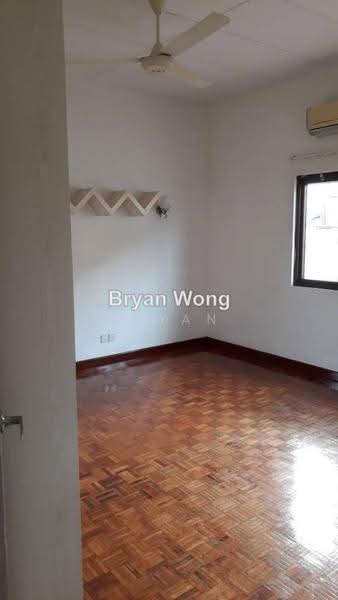 Rumah Berkembar untuk Dijual di Petaling Jaya (Selangor) - Bryan Wong - PropertyGuru.com.my
