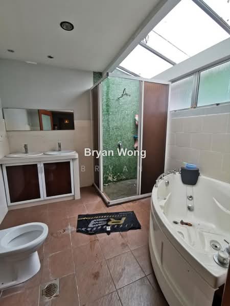 Rumah Berkembar untuk Dijual di Damansara Kim (Petaling Jaya) - Bryan Wong - PropertyGuru.com.my