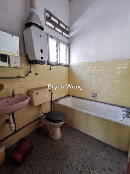 Bungalow for Sale in Petaling Jaya (Selangor) - Bryan Wong - PropertyGuru.com.my