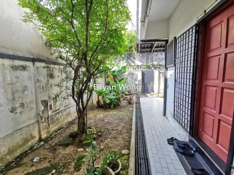 Rumah Teres 2-Tingkat untuk Dijual di Damansara Jaya (Petaling Jaya) - Bryan Wong - PropertyGuru.com.my