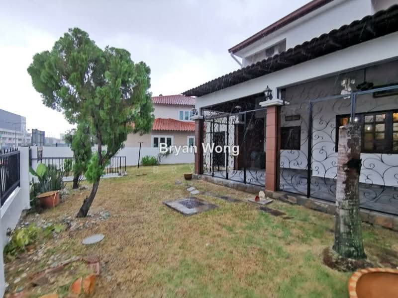 Rumah Teres 2-Tingkat untuk Dijual di Damansara Jaya (Petaling Jaya) - Bryan Wong - PropertyGuru.com.my