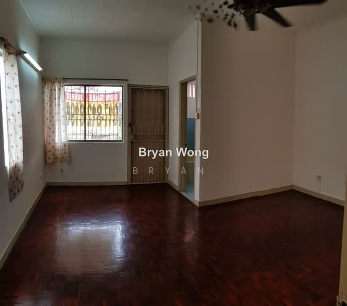 2-storey Terraced House for Sale in Damansara Jaya (Petaling Jaya) - Bryan Wong - PropertyGuru.com.my