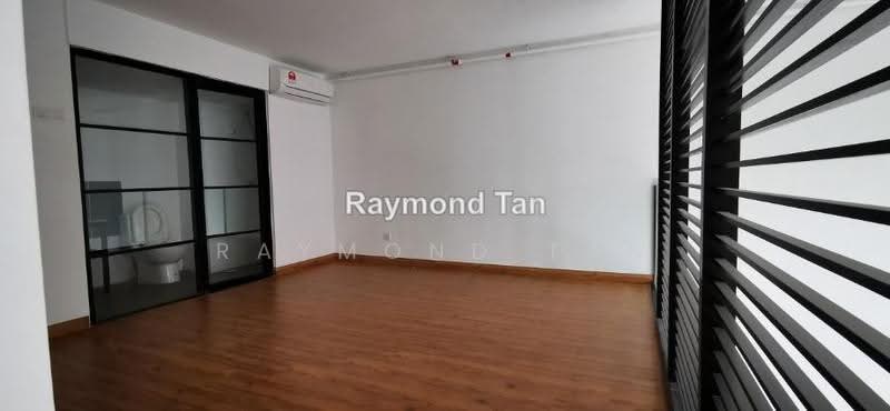 Service Residence for Sale at Service Office Suite (SOS) @ Empire City - Raymond Tan - PropertyGuru.com.my