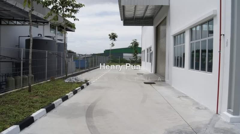 Kilang Terpisah untuk Dijual di Taman Desa Cemerlang (Ulu Tiram) - Henry Pua - PropertyGuru.com.my