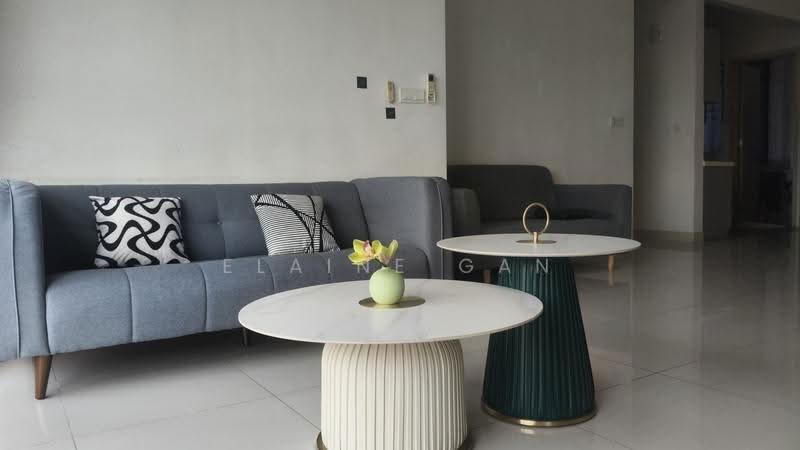 Kondominium untuk Disewa di KM1 West - Elaine Gan - Living Room - PropertyGuru.com.my