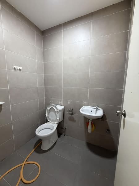 Servis Apartment untuk Dijual di You Residences @ You City - Chris Lee - Bathroom - PropertyGuru.com.my